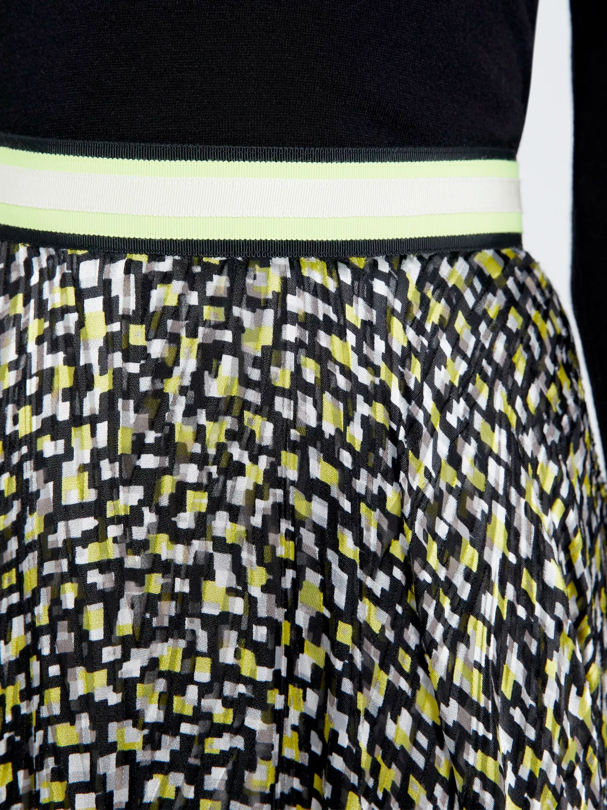 Alice   Olivia - Tarina Handkerchief Midi Skirt in Neon Yellow/Multi