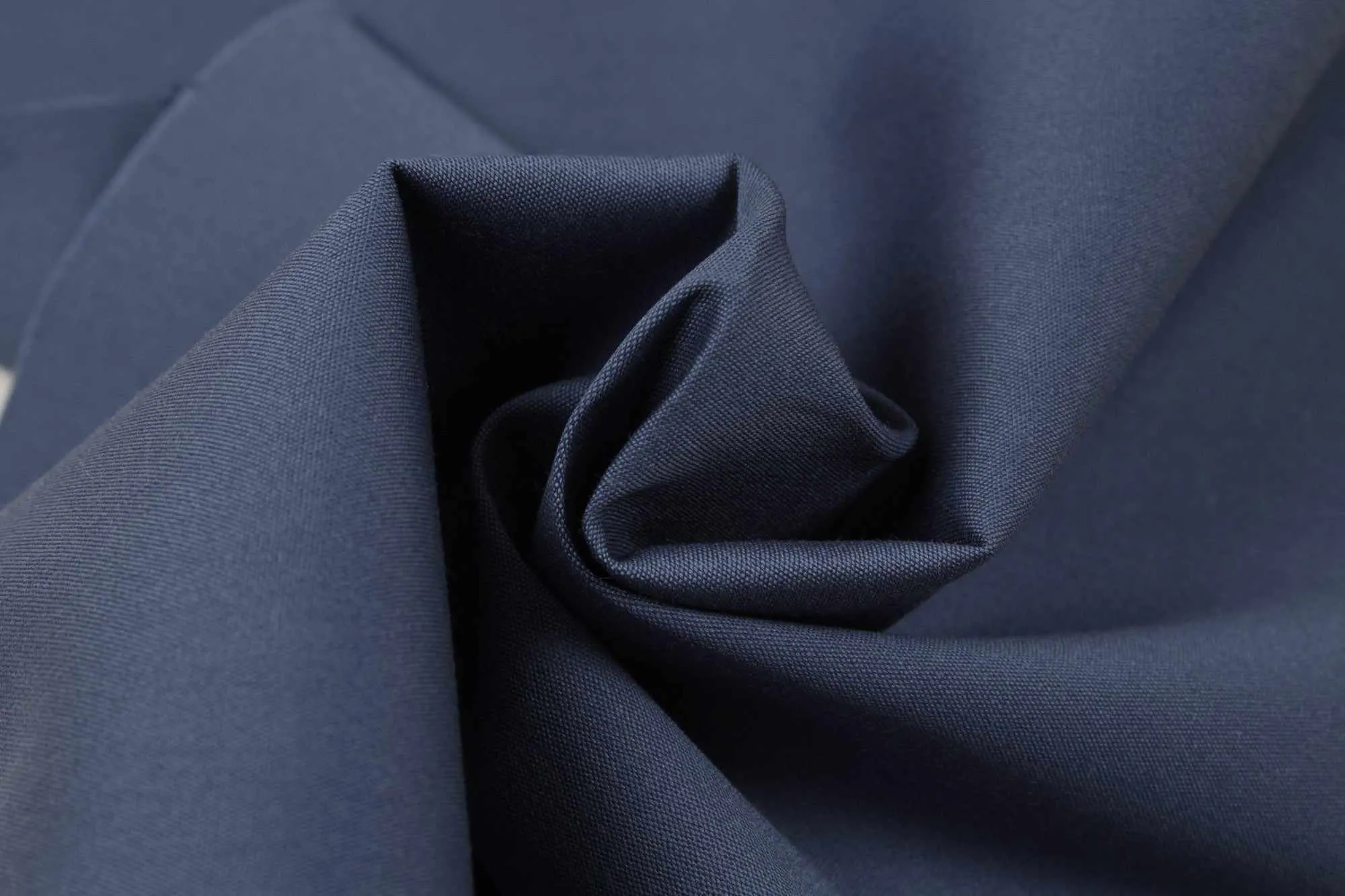 Luxury Poplin for Shirting - Organic Cotton Stretch - 42 Colors